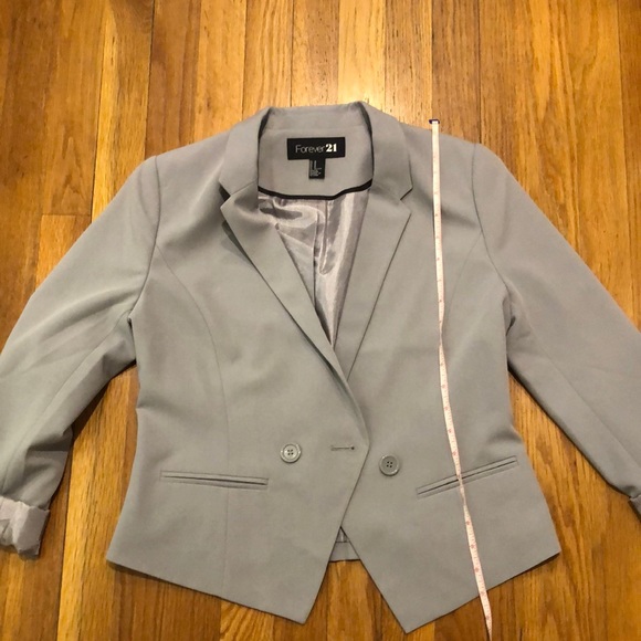 Forever 21 Jackets & Blazers - BOGO Forever 21 Grey Blazer